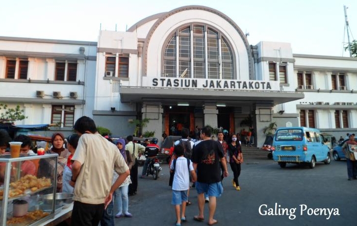 Ngabuburit Menelusuri Sejarah Perkereta-apian Di Batavia