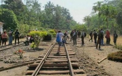 Napak Tilas Rel Mati Stasiun Bedono hingga Candi Umbul