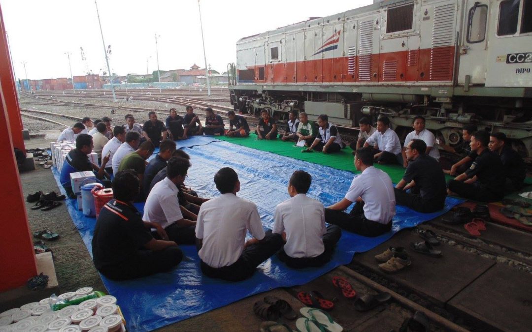 Buka Puasa Bersama di Dipo Lokomotif Semarang Poncol