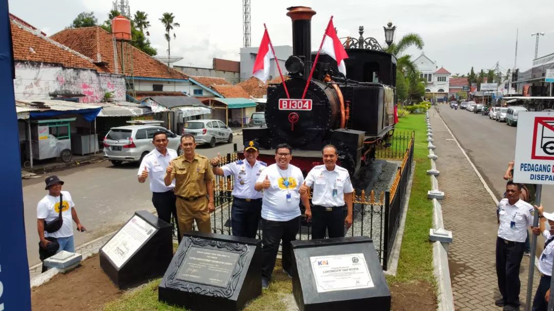 Preservasi Lokomotif Uap B1304, Cirebon, September-Oktober 2022