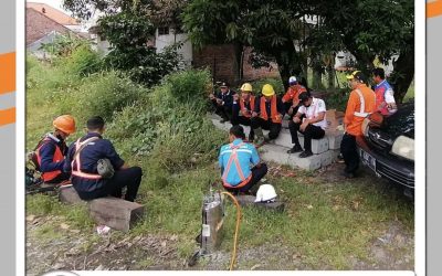 Bersih-bersih Eks Turntable Stasiun Mojokerto