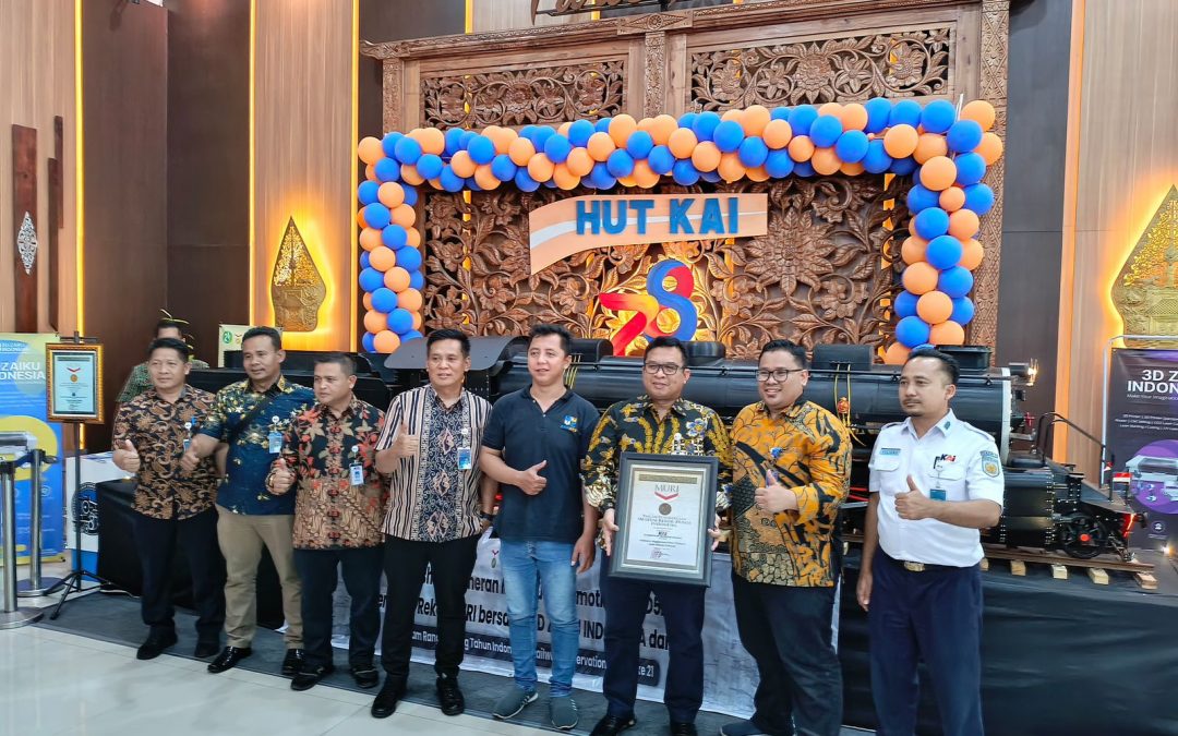 Roadshow Miniatur Lokomotif Uap DD5208 di Purwokerto Resmi Dibuka