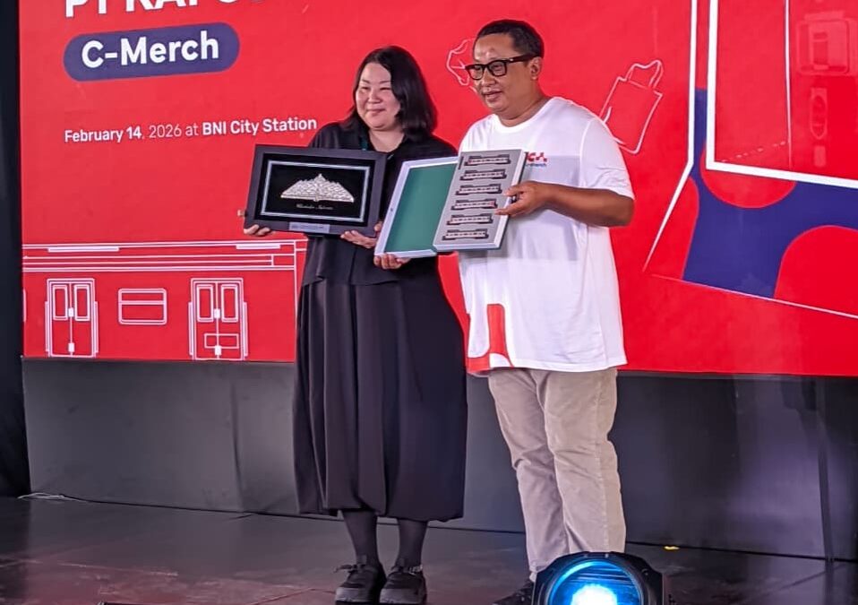 KAI Commuter Luncurkan C-Merch di Stasiun BNI City