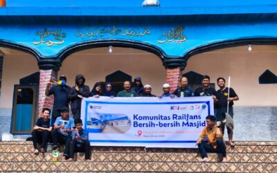 IRPS Bandung Bersih-bersih Masjid di Garut
